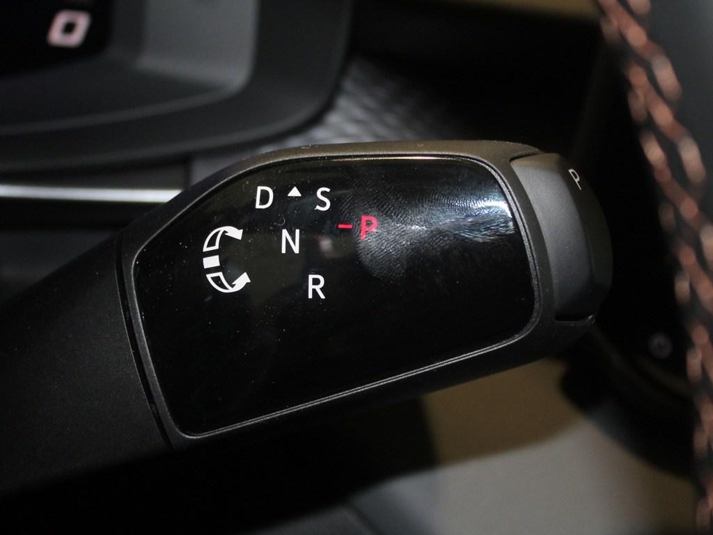 CUPRA Terramar 1.5 eTSI DSG 110 kW (150 CV) - 14