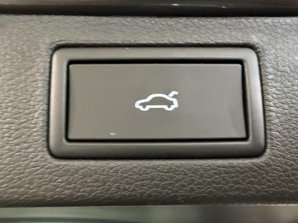 Skoda Kamiq 1.0 TSI Selection DSG 85 kW (115 CV) - 8