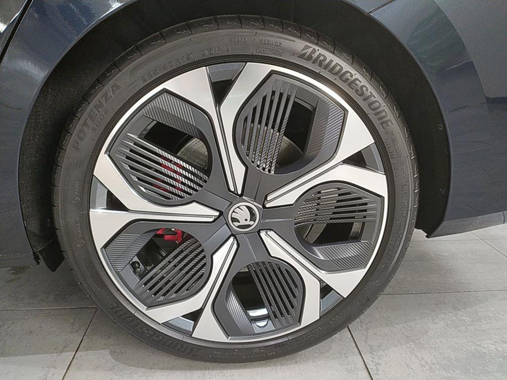 Skoda Octavia Combi 2.0 TSI RS DSG 195 kW (265 CV) - 7