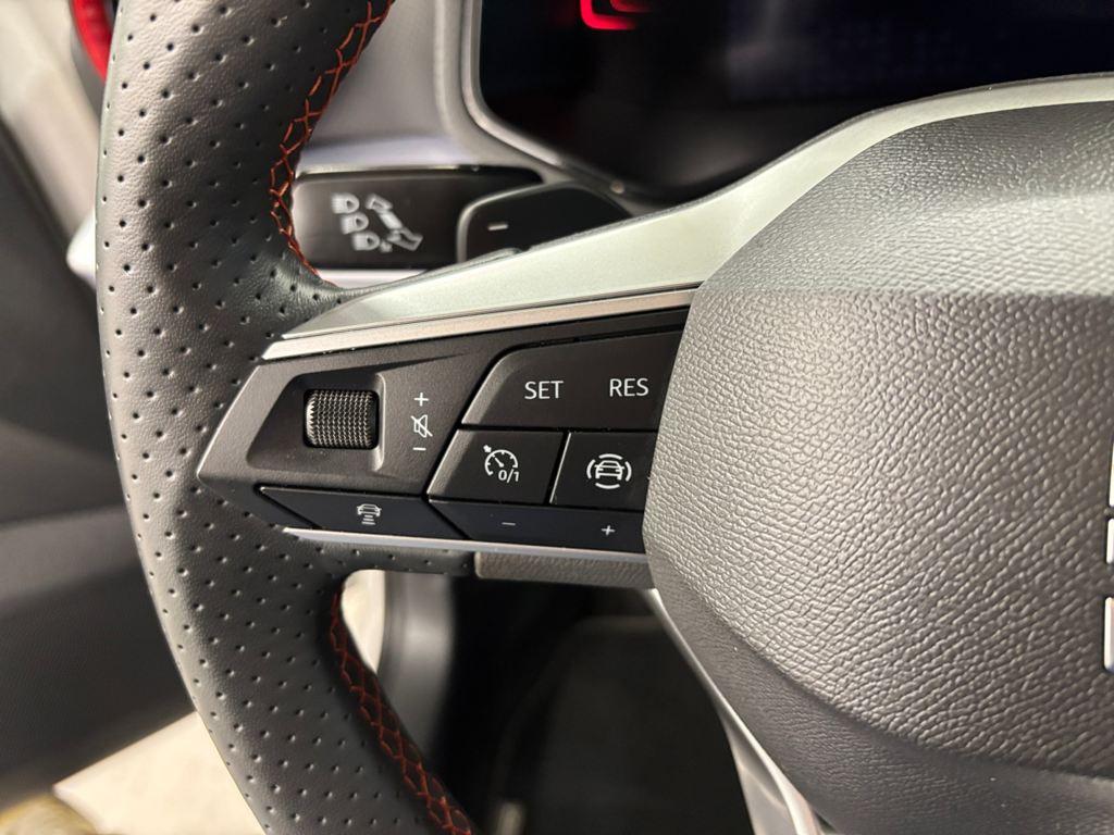 SEAT Arona 1.0 TSI FR XM DSG 85 kW (115 CV) - 10