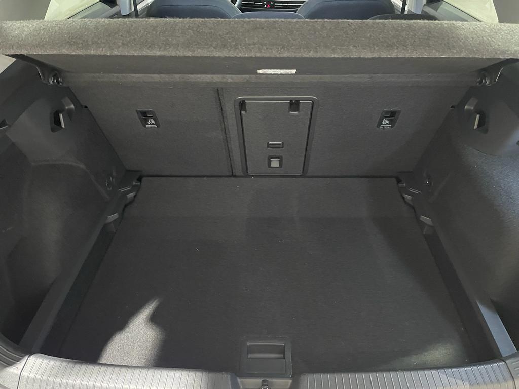 Volkswagen Golf Life 1.5 eTSI 110 kW (150 CV) DSG - 6