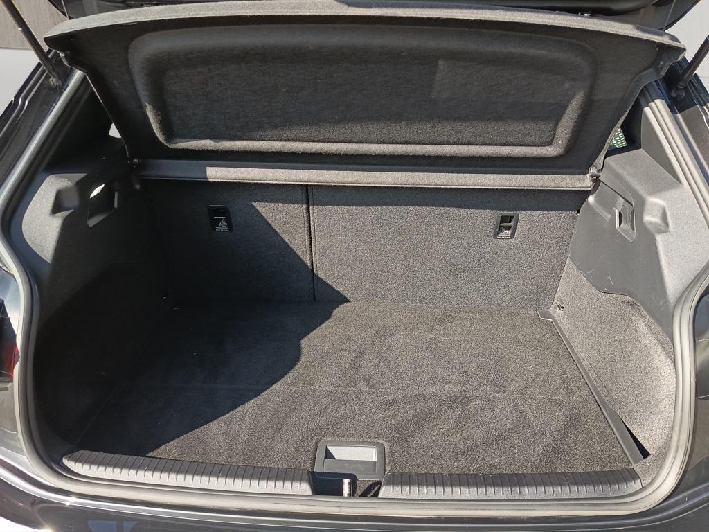 CUPRA Born 58kWh E-Boost Pack 170 kW (231 CV) - 6