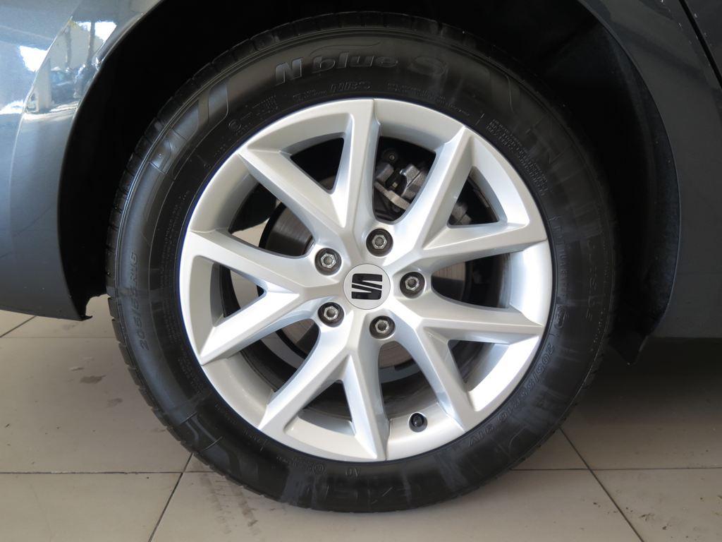 SEAT León ST 1.5 TSI S&S Style XS 85 kW (116 CV) - 7