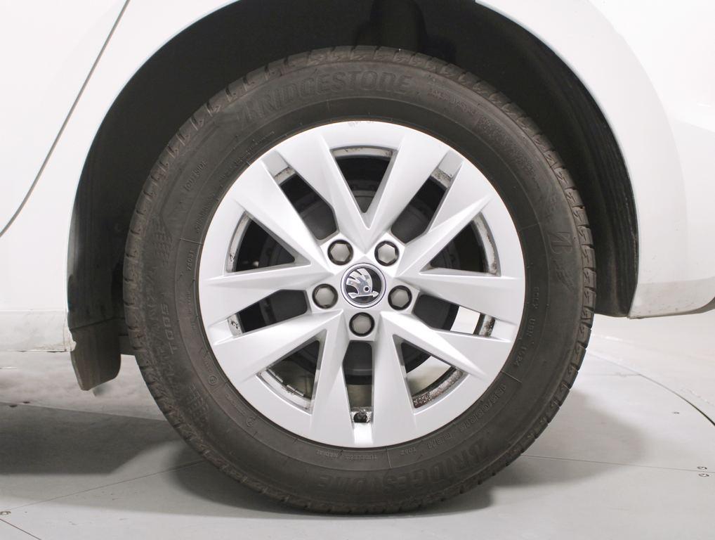 Skoda Fabia 1.0 TSI Ambition 70 kW (95 CV) - 7