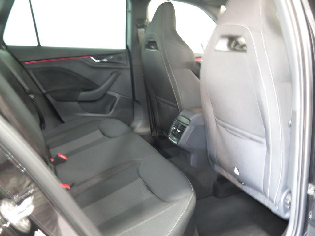 Skoda Kamiq 1.5 TSI Plus DSG 110 kW (150 CV) - 5