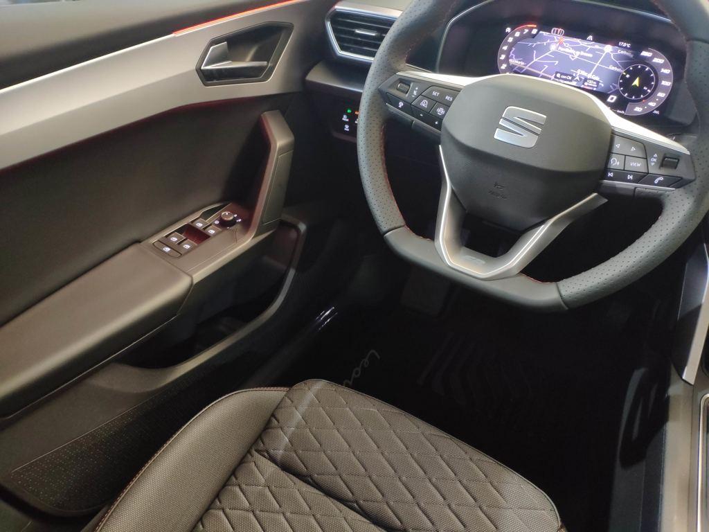 SEAT León 1.5 TSI S&S FR Special Edition 85 kW (116 CV) - 17