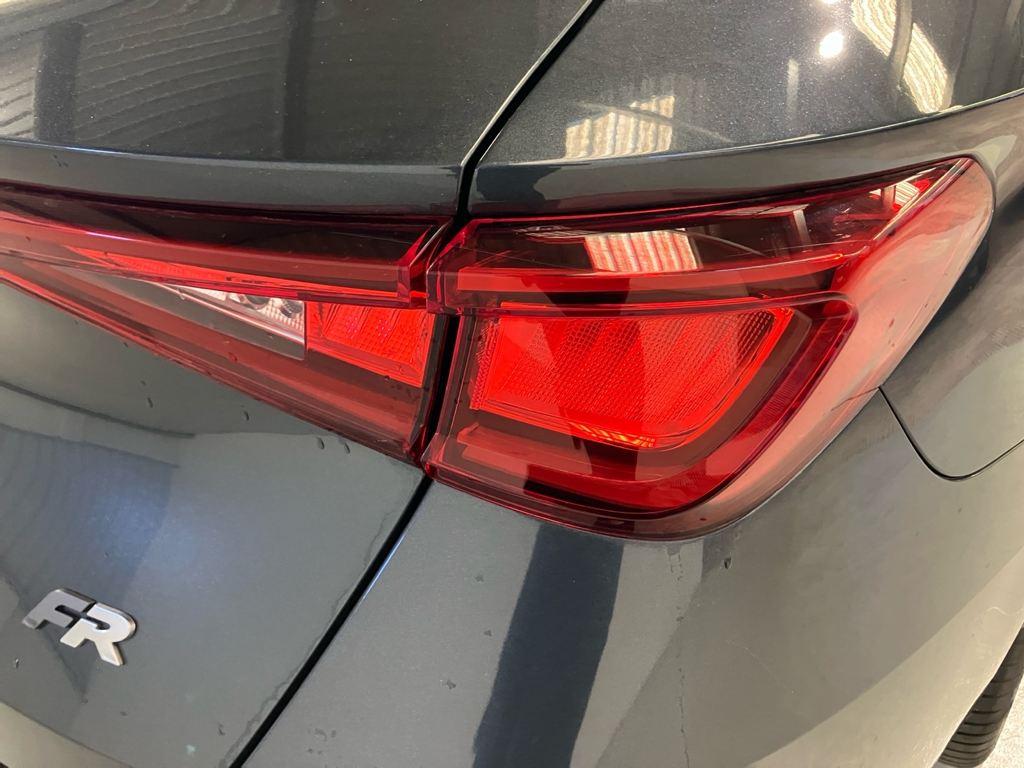 SEAT León ST 1.5 eTSI S&S FR Special Edition Vision DSG 110 kW (150 CV) - 17