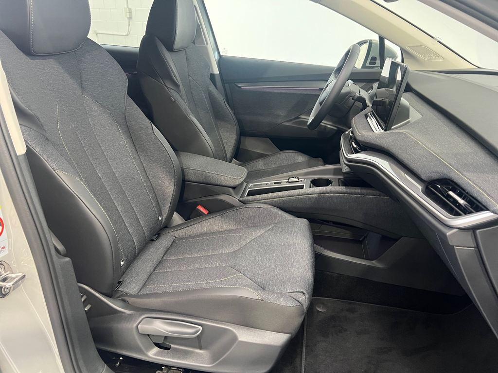 Skoda Elroq 60 63 kWh 150 kW (204 CV) - 10