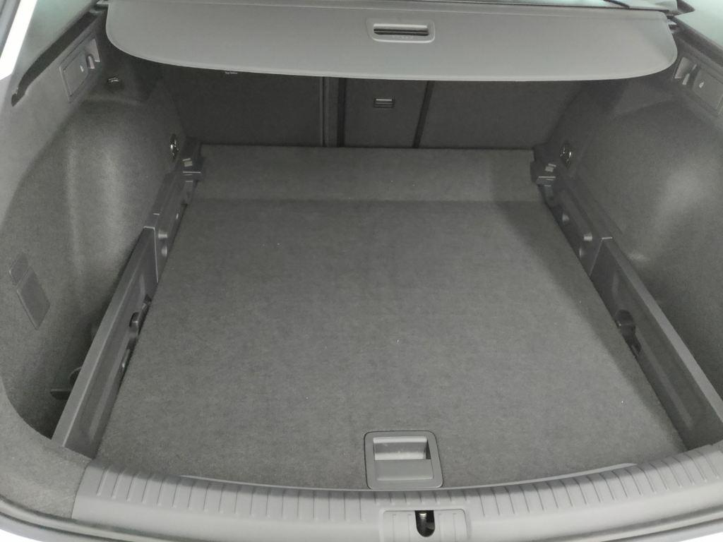 SEAT León ST 1.5 eTSI Style 25 Aniversario DSG 85 kW (116 CV) - 6