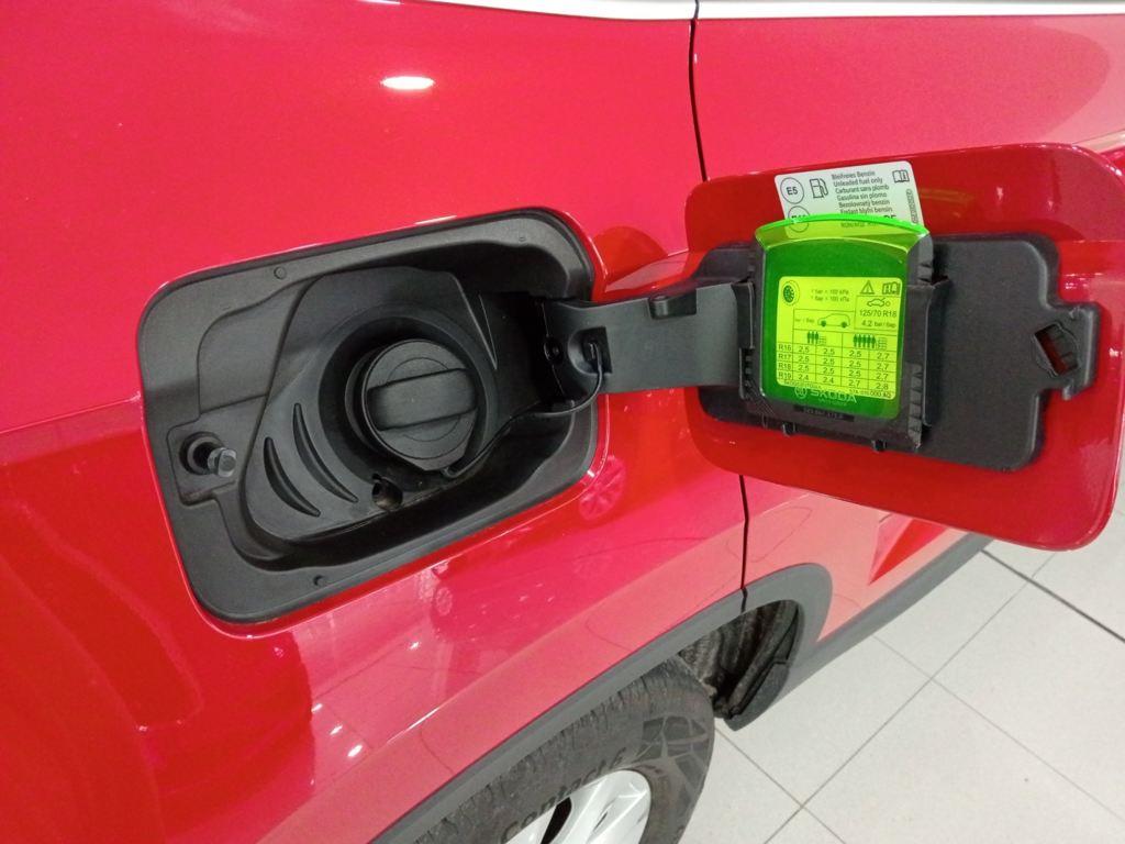 Skoda Karoq 1.5 TSI ACT Selection DSG 110 kW (150 CV) - 15