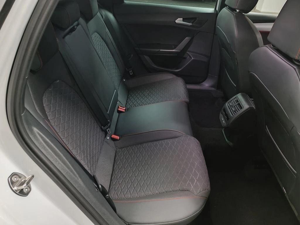 SEAT León 1.5 TSI S&S FR 25 Aniversario 85 kW (116 CV) - 5