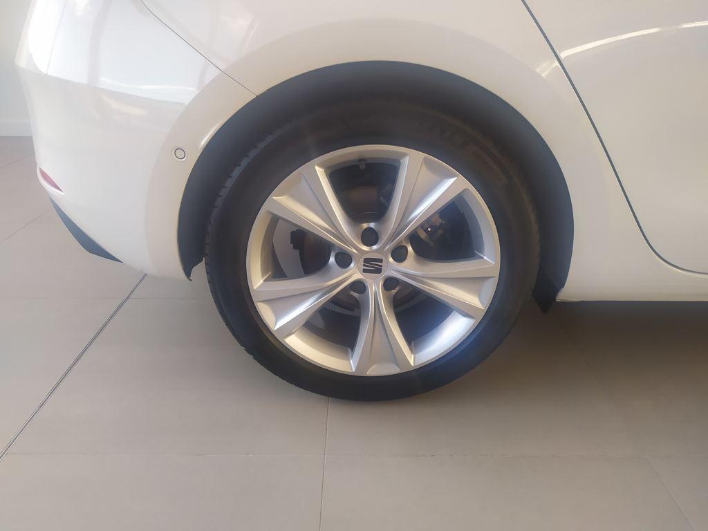 SEAT León 1.5 TSI S&S FR 25 Aniversario 85 kW (116 CV) - 7