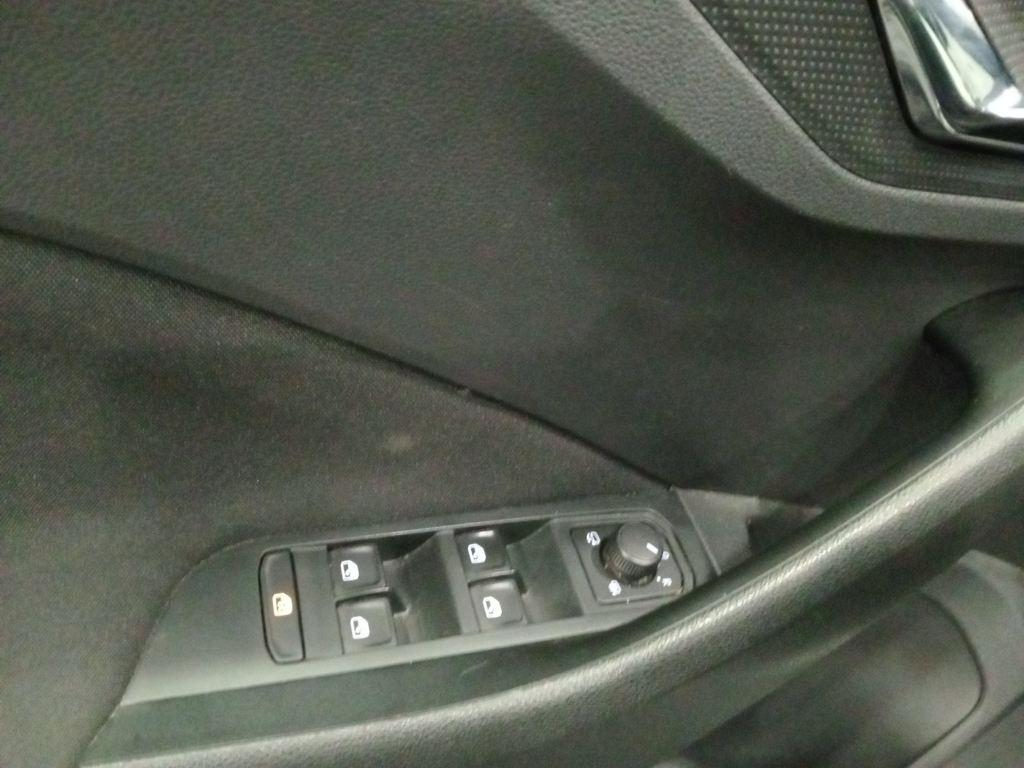 Skoda Kamiq 1.0 TSI Scout DSG 81 kW (110 CV) - 17