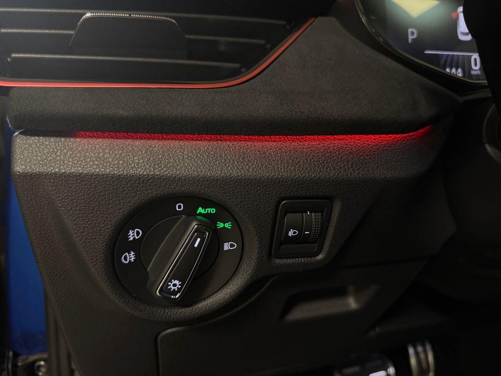 Skoda Kamiq 1.0 TSI Design DSG 85 kW (115 CV) - 10