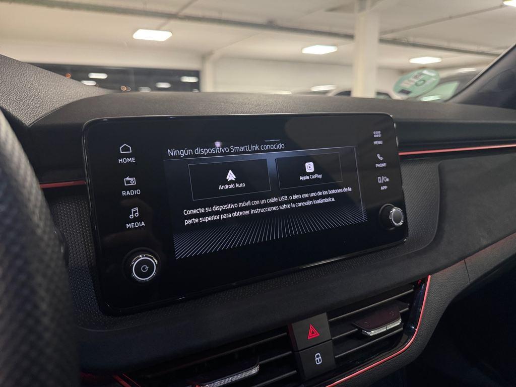 Skoda Kamiq 1.0 TSI Design DSG 85 kW (115 CV) - 11