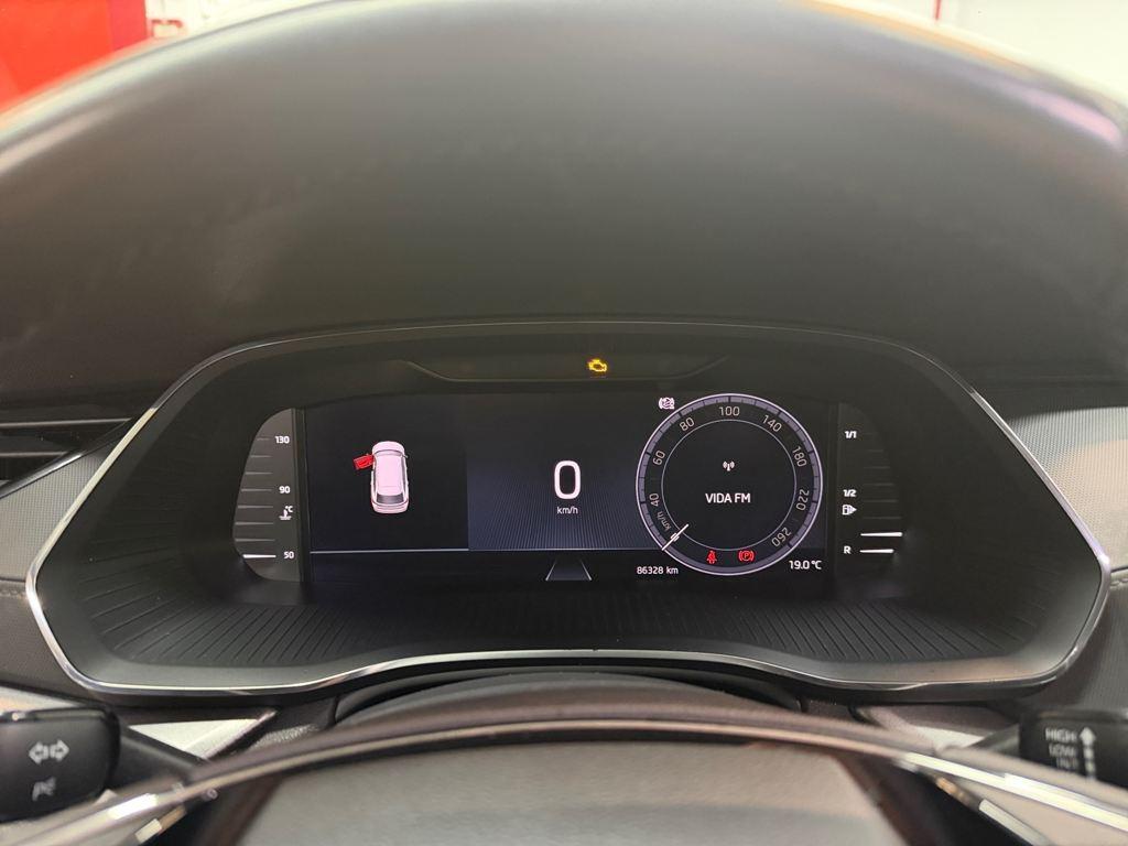 Skoda Octavia Combi 1.5 TSI Ambition 110 kW (150 CV) - 13