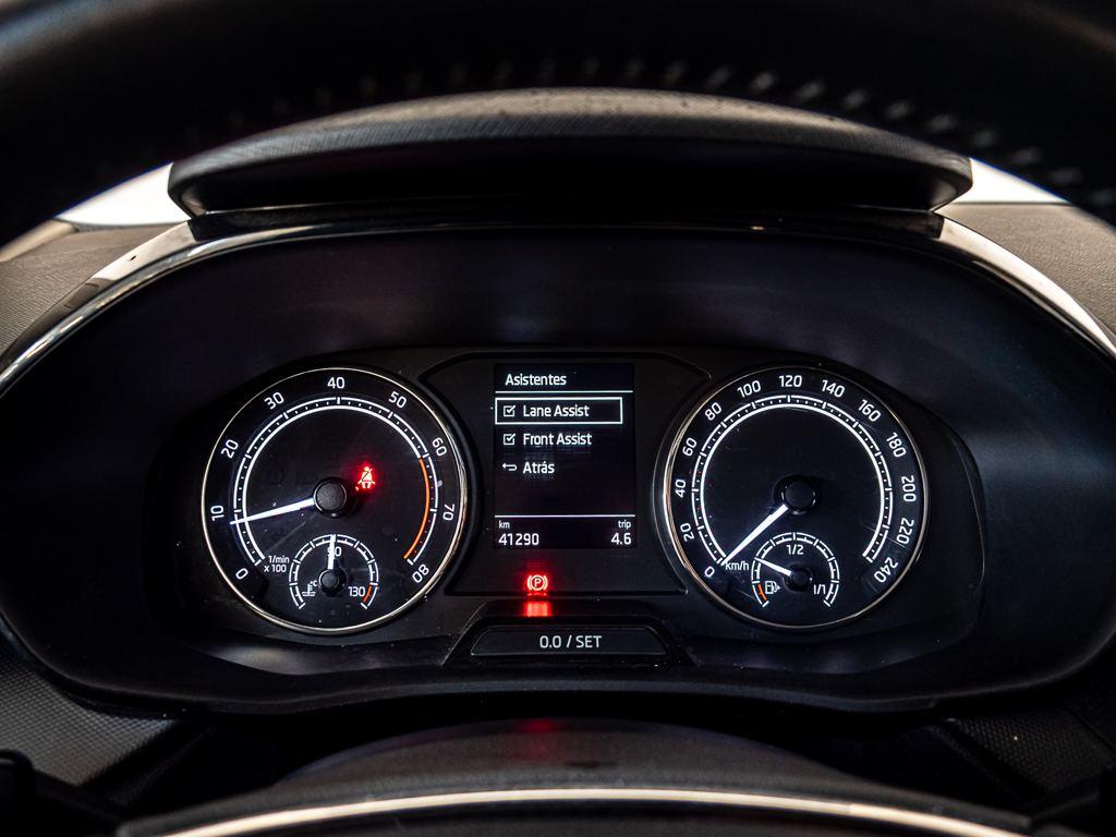 Skoda Fabia 1.0 MPI Active 59 kW (80 CV) - 12