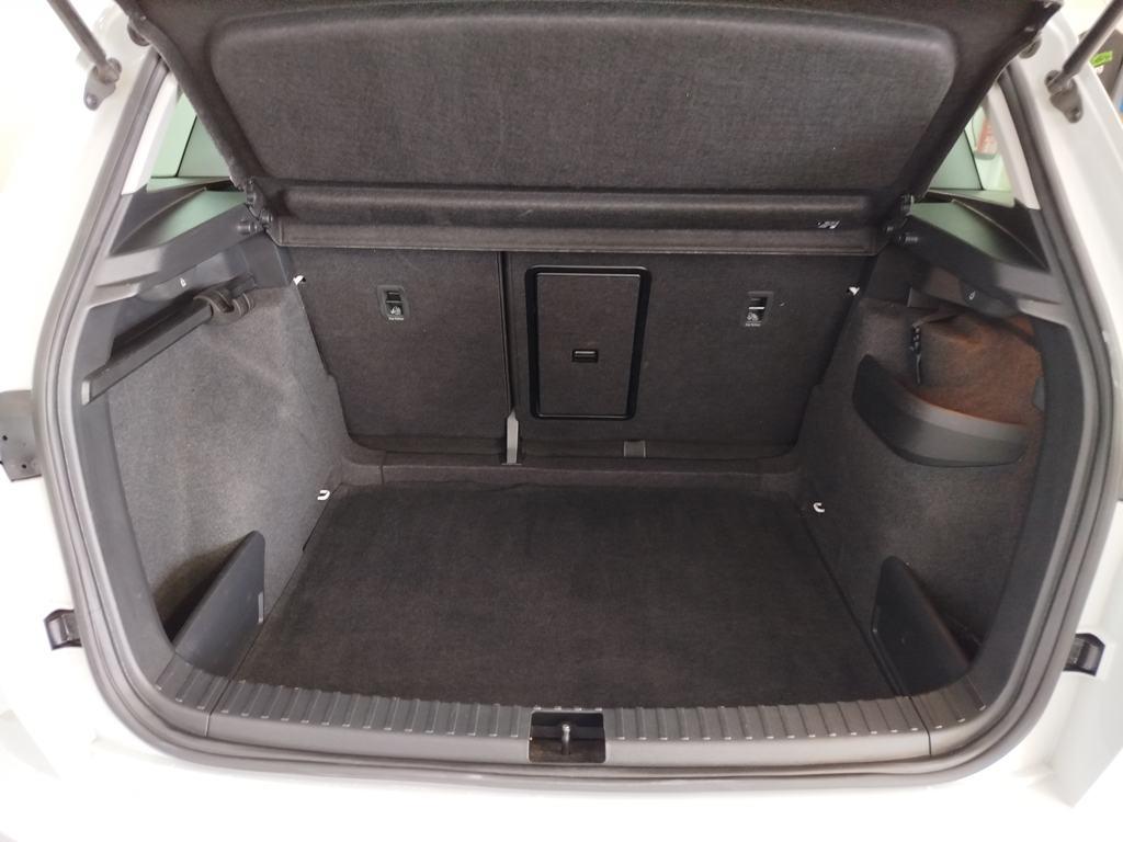 Skoda Karoq 1.5 TSI ACT Selection DSG 110 kW (150 CV) - 6