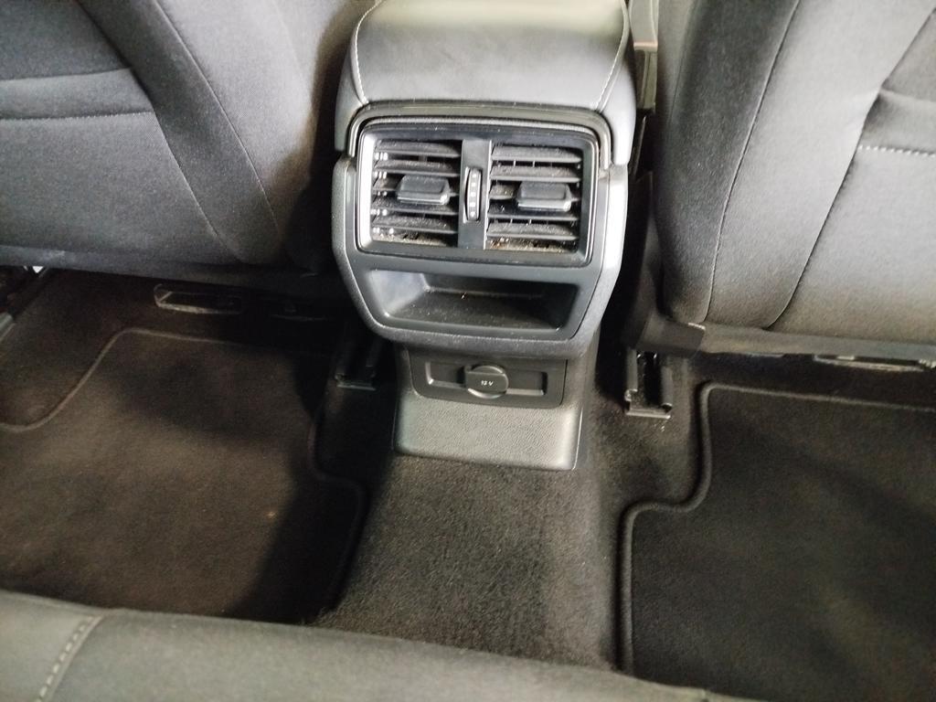 Skoda Karoq 1.5 TSI ACT Selection DSG 110 kW (150 CV) - 11