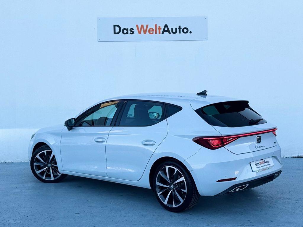 SEAT León 1.5 eTSI S&S FR Go L DSG 110 kW (150 CV) - 1