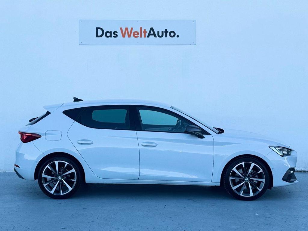 SEAT León 1.5 eTSI S&S FR Go L DSG 110 kW (150 CV) - 2