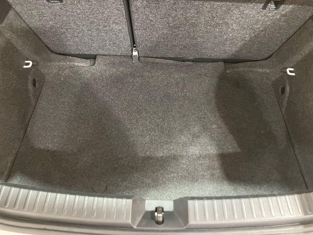 SEAT Ibiza 1.0 MPI Reference Plus 59 kW (80 CV) - 6