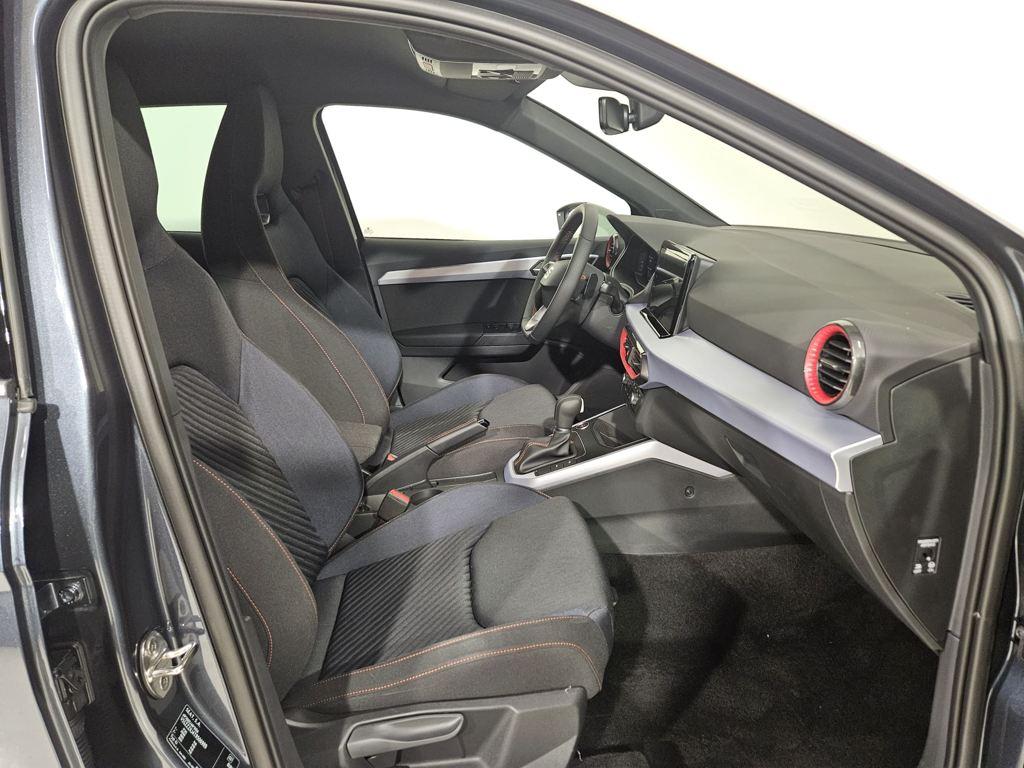 SEAT Arona 1.5 TSI FR Special Edition DSG 110 kW (150 CV) - 4