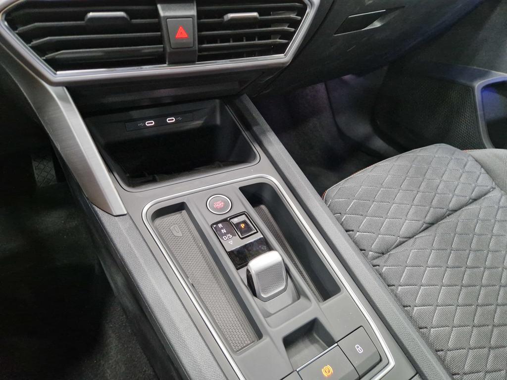 SEAT León 1.5 TSI e-Hybrid FR XM DSG 150 kW (204 CV) - 12