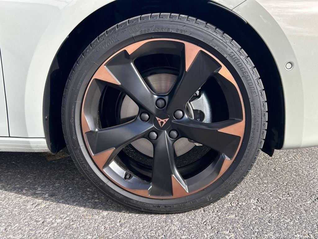 CUPRA León 1.5 eTSI DSG 110 kW (150 CV) - 7