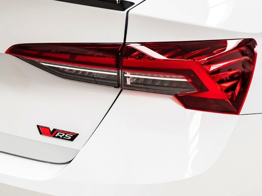 Skoda Octavia 2.0 TSI RS DSG 195 kW (265 CV) - 9