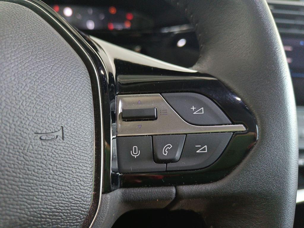 Peugeot 308 Active Pack BlueHDi S&S 96 kW (130 CV) - 11