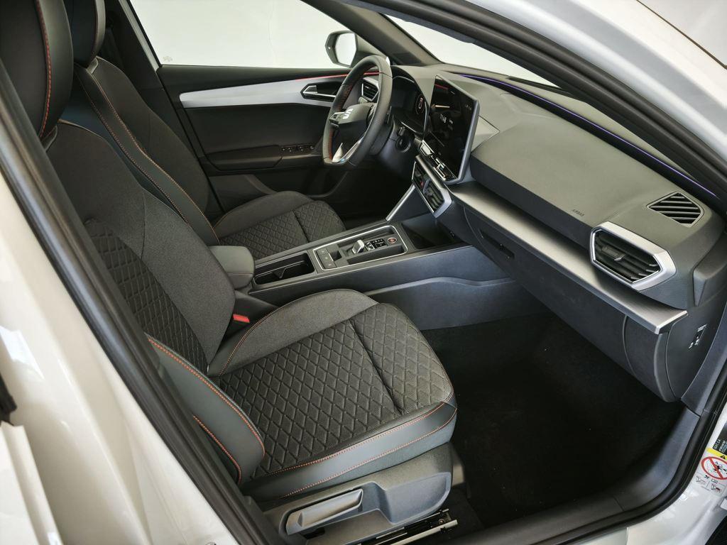 SEAT León 1.5 eTSI S&S FR Special Edition DSG 110 kW (150 CV) - 4