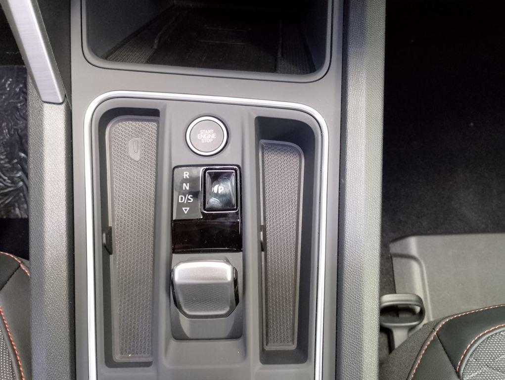 SEAT León 1.5 eTSI S&S FR Special Edition DSG 110 kW (150 CV) - 9