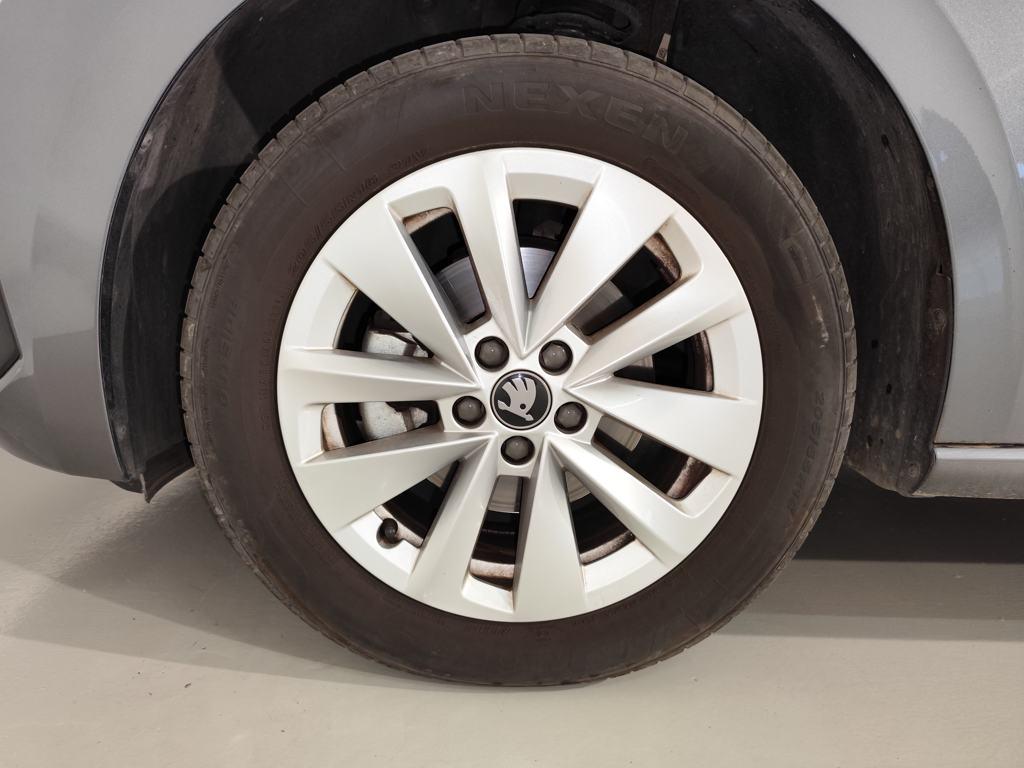 Skoda Scala 1.0 TSI Selection DSG 85 kW (115 CV) - 7