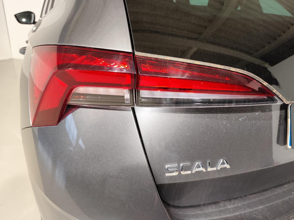 Skoda Scala 1.0 TSI Selection DSG 85 kW (115 CV) - 8