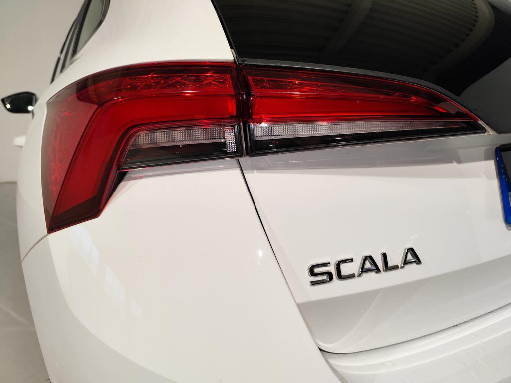 Skoda Scala 1.0 TSI Emotion 81 kW (110 CV) - 8