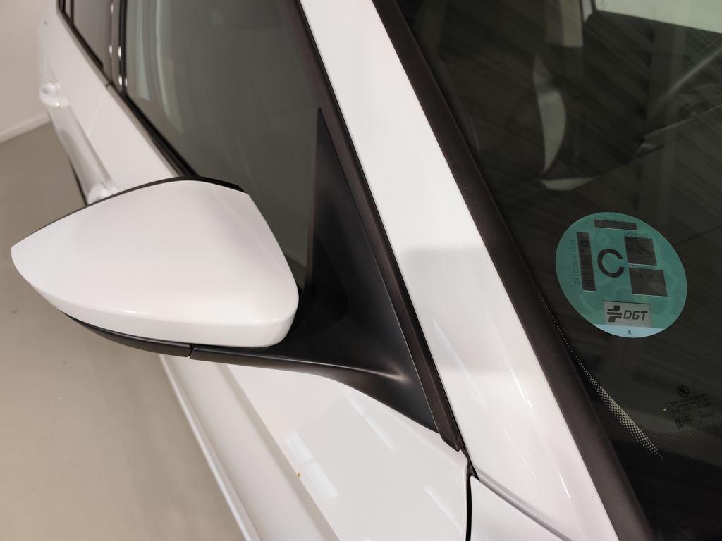 Skoda Kamiq 1.0 TSI Selection DSG 85 kW (115 CV) - 16