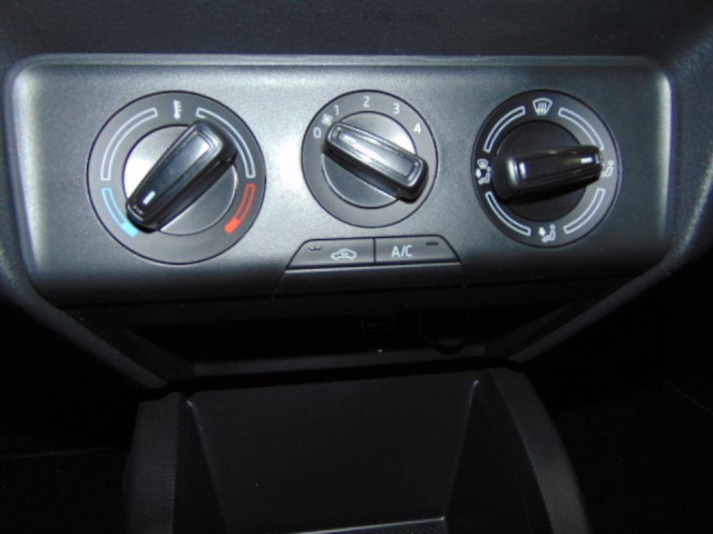 Skoda Fabia 1.0 TSI Color Concept 70 kW (95 CV) - 16