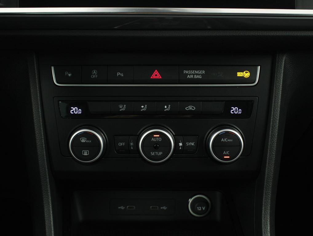 SEAT Ateca 1.5 TSI S&S Style Go M DSG 110 kW (150 CV) - 10