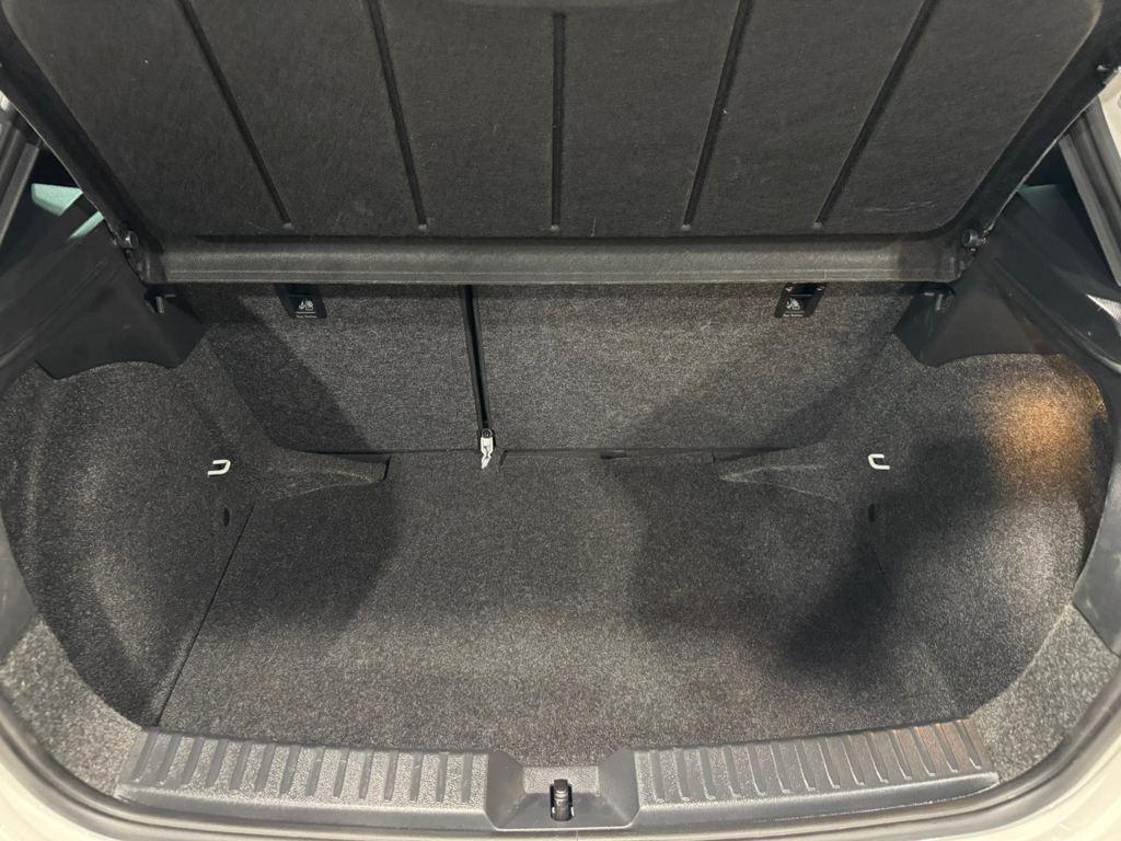 SEAT Ibiza 1.0 TSI Special Edition 85 kW (115 CV) - 6