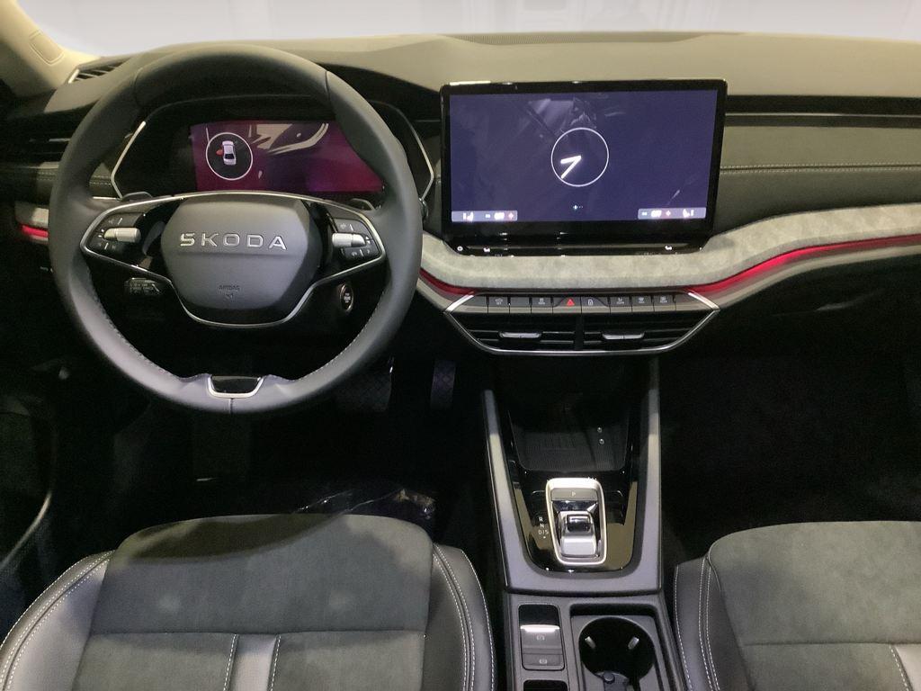 Skoda Octavia 1.5 TSI m-HEV Plus DSG 110 kW (150 CV) - 3