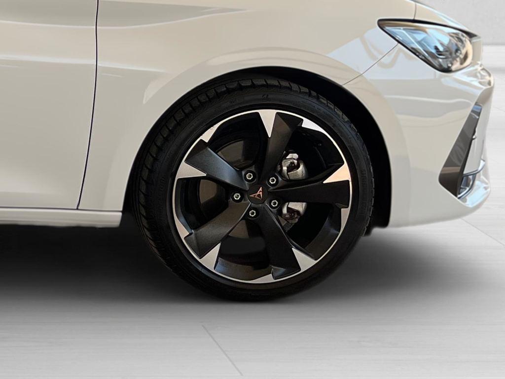 CUPRA León 1.5 eTSI DSG 110 kW (150 CV) - 6