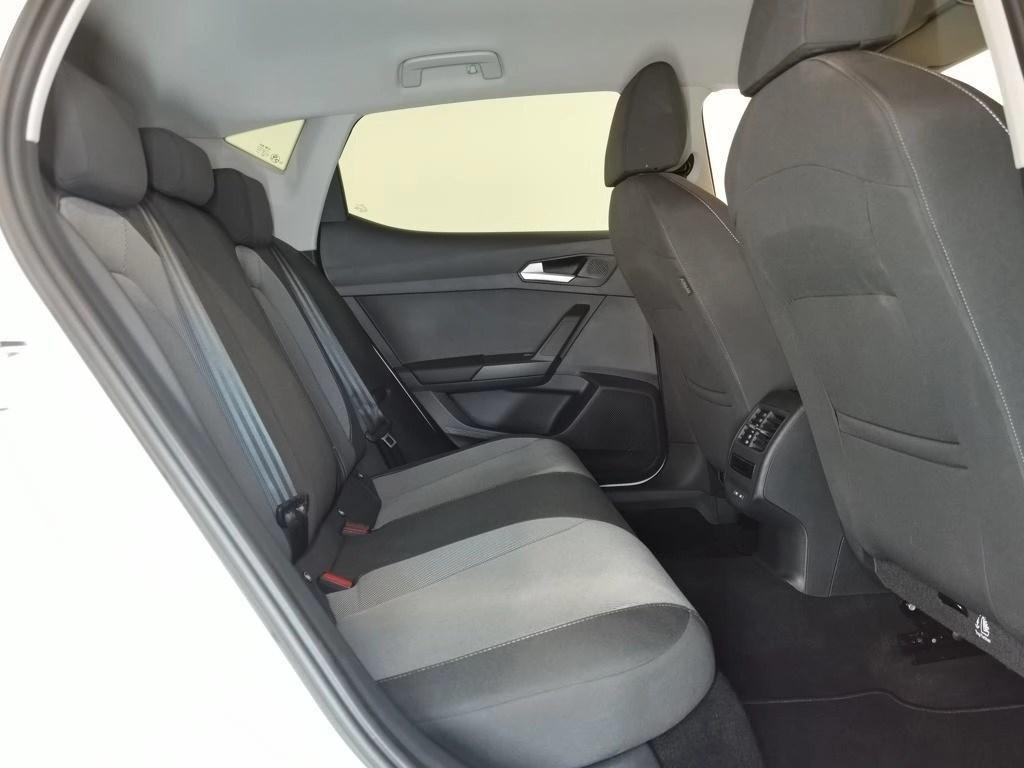 SEAT León 1.5 eTSI Style 25 Aniversario DSG 85 kW (116 CV) - 5