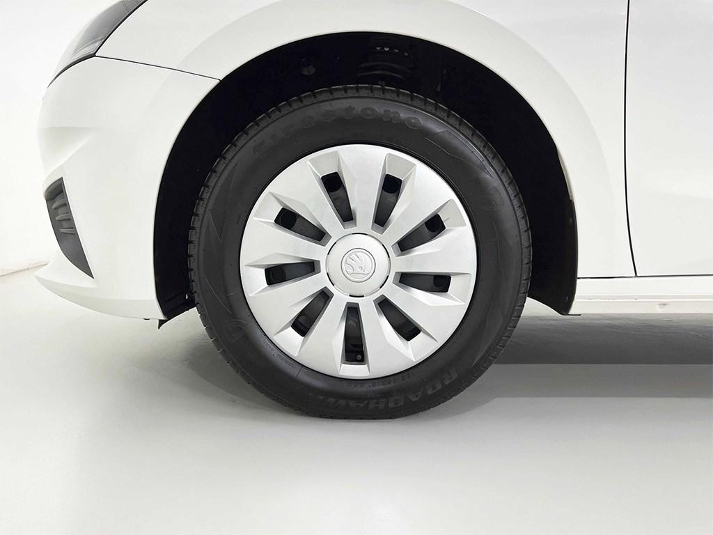 Skoda Fabia 1.0 TSI Active 70 kW (95 CV) - 7