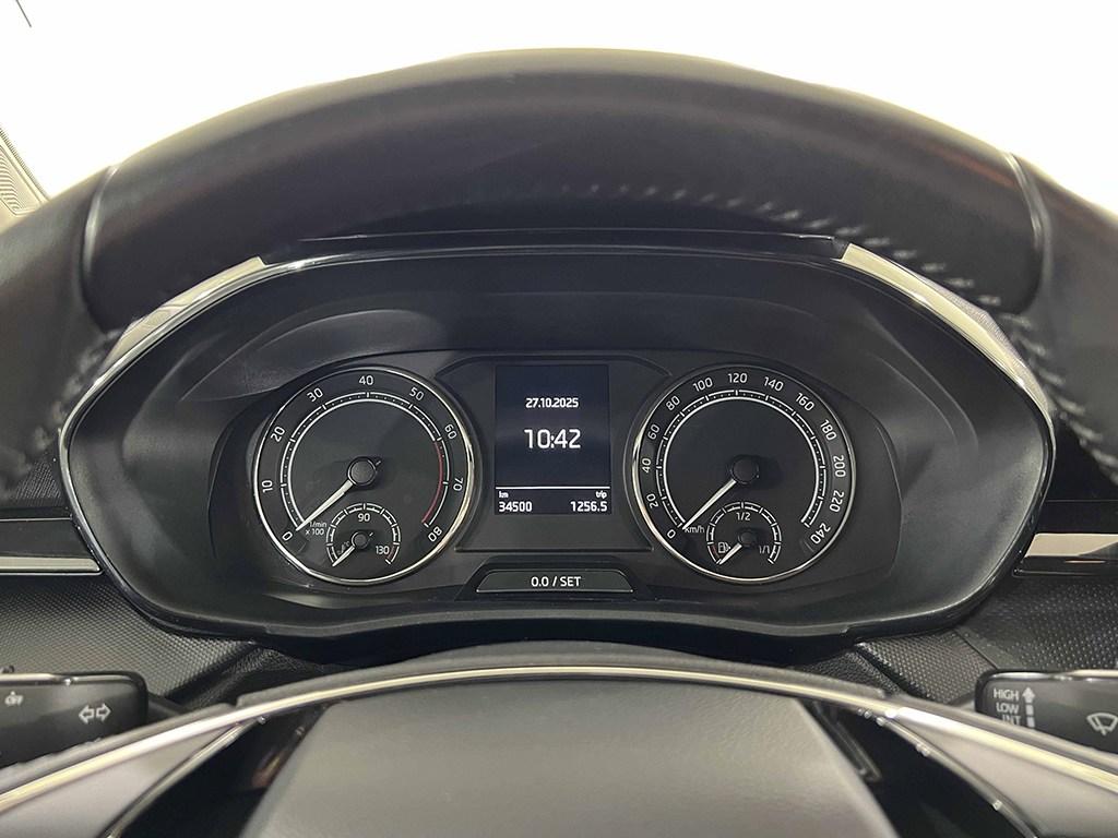 Skoda Fabia 1.0 TSI Active 70 kW (95 CV) - 11