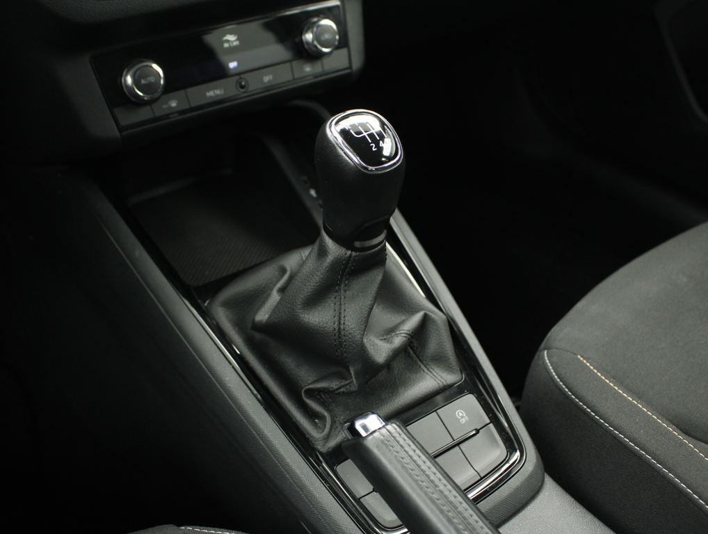 Skoda Kamiq 1.0 TSI Ambition 81 kW (110 CV) - 9