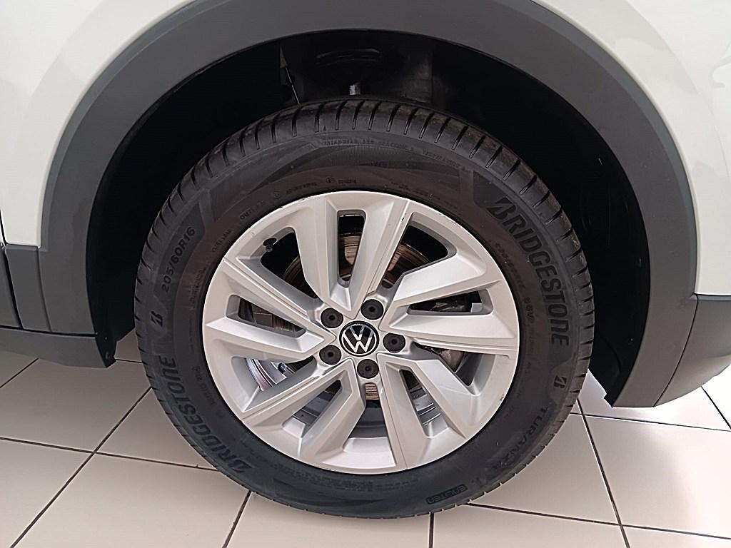 Volkswagen T-Cross Advance 1.0 TSI 70 kW (95 CV) - 7