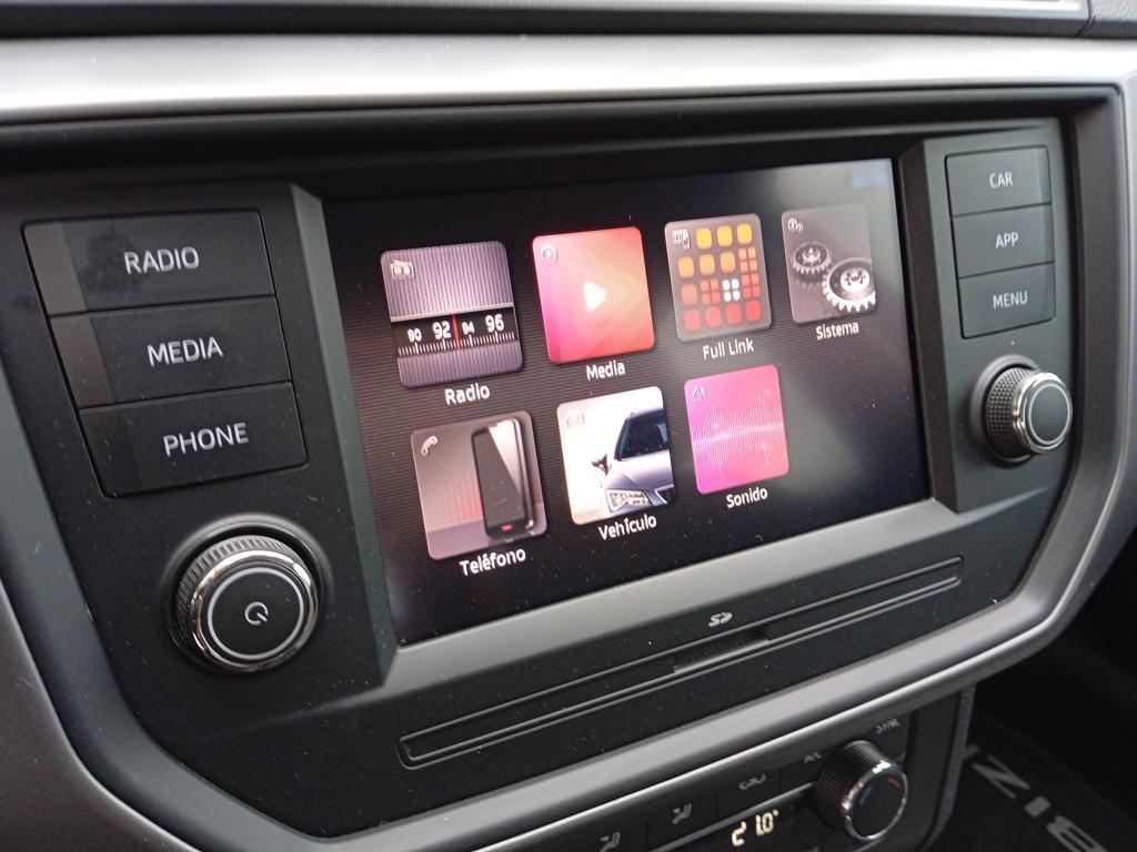 SEAT Ibiza 1.0 TSI S&S Reference Plus 70 kW (95 CV) - 10