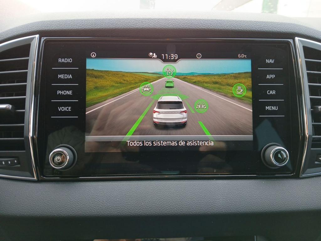 Skoda Karoq 1.5 TSI ACT Selection DSG 110 kW (150 CV) - 18