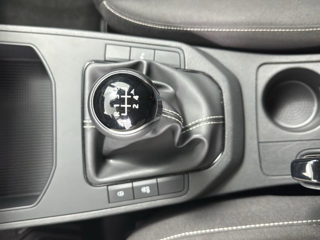 SEAT Ibiza 1.0 MPI Style Salta 59 kW (80 CV) - 14